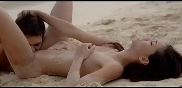  charmingly hot lovers sex on the beach